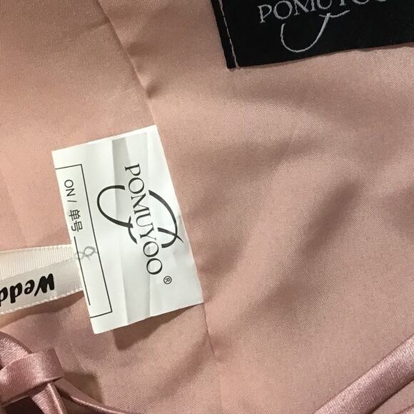 Elegant Pink Maxi Dress - Picture 5 of 7